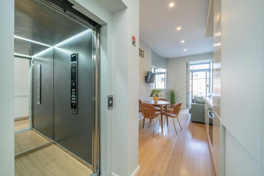 Ferienwohnung 31 De Janeiro Flat By Amber Star Rent Porto Exterior foto